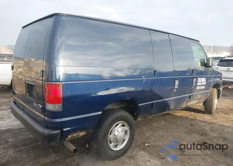 2010 Ford E-250 Commercial/Recreational z USA, uszkodzony, nr VIN 1FTNE2EW8ADA44130